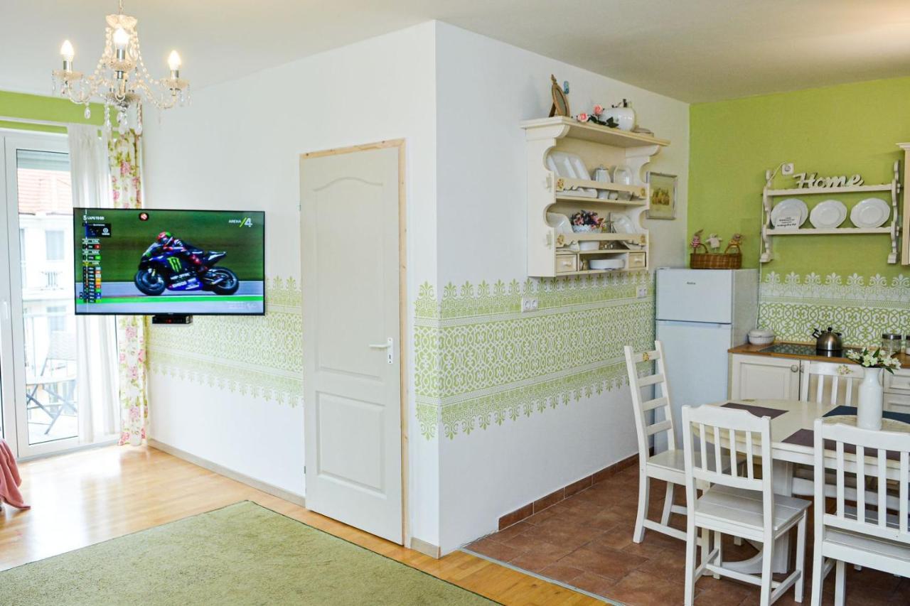 Romantic Apartman Hajdúszoboszló Dış mekan fotoğraf